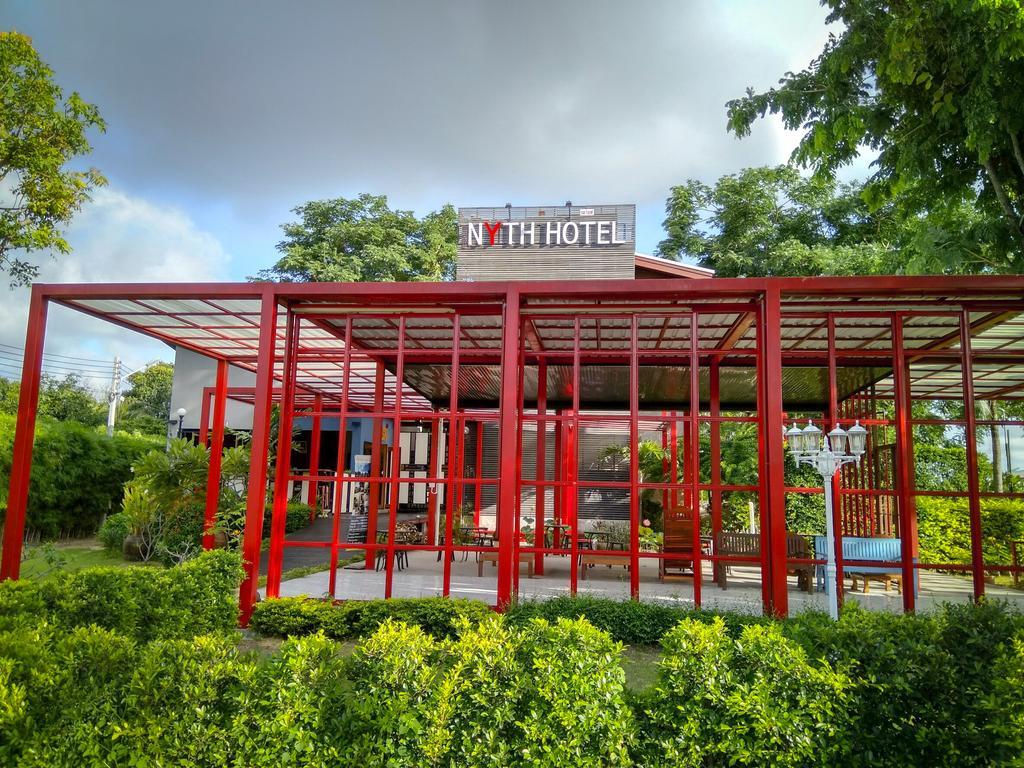 Nyth Hotel - Laemchabang Ban Laem Chabang Buitenkant foto