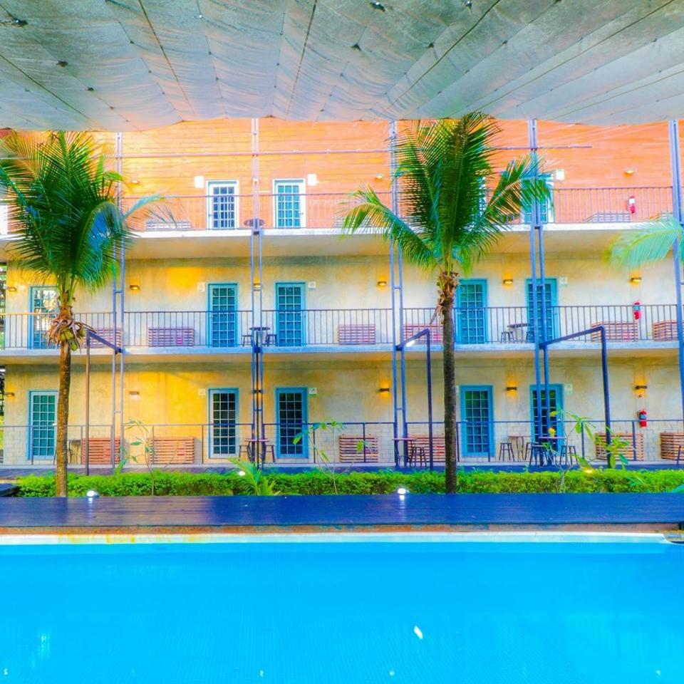 Nyth Hotel - Laemchabang Ban Laem Chabang Buitenkant foto